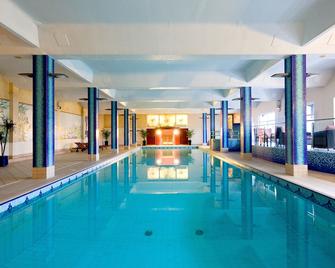 费兹帕特里克城堡酒店 - 都柏林 - 游泳池